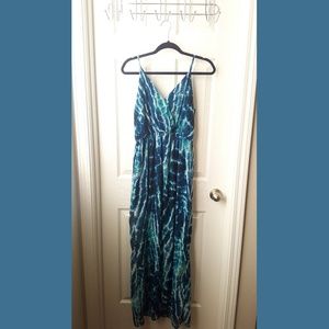 Super sexy flowey blue dress